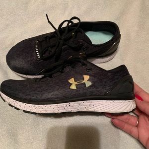 Under Armour  Running Shoes